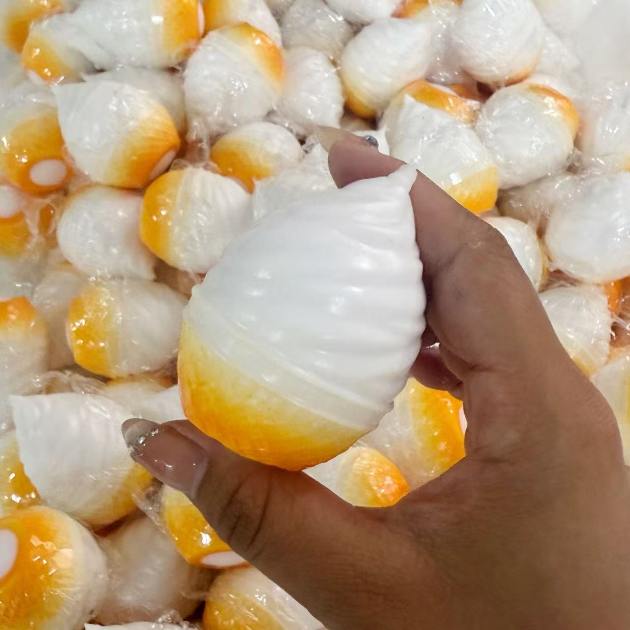 New Crispy Cone Ice Cream Hand - Candle Shop ulasan dan harga